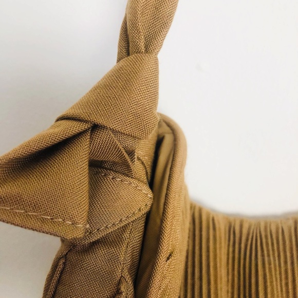 Holiday Fair Saddle Crossbody/Shoulder Bag - Picture 5 of 7